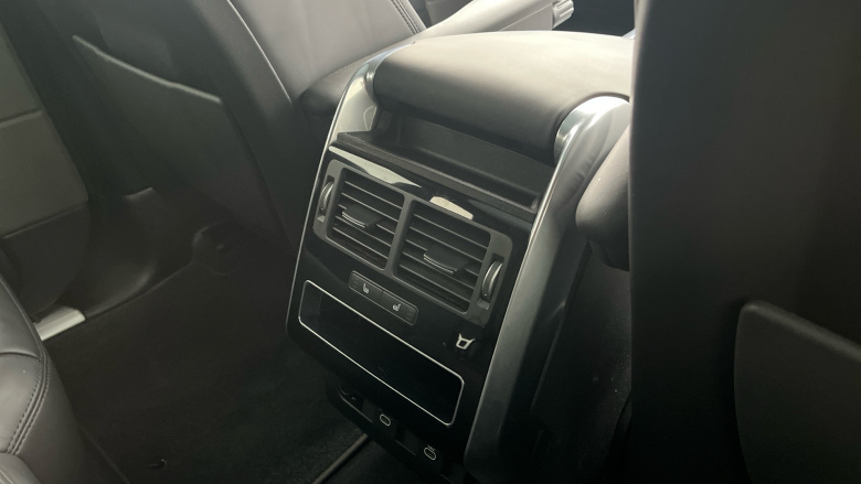 Land Rover Range Rover Sport 2.0 P400e HSE Dynamic Black 5dr Auto Estate